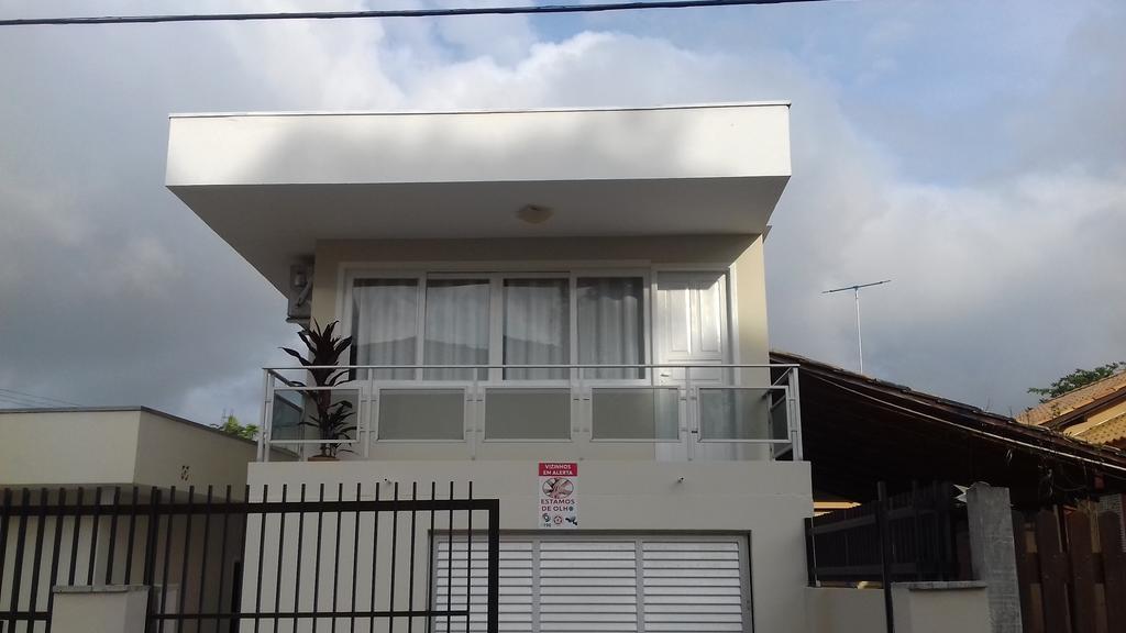 פנייה Apto E Suites Praia Do Itapocoroi מראה חיצוני תמונה